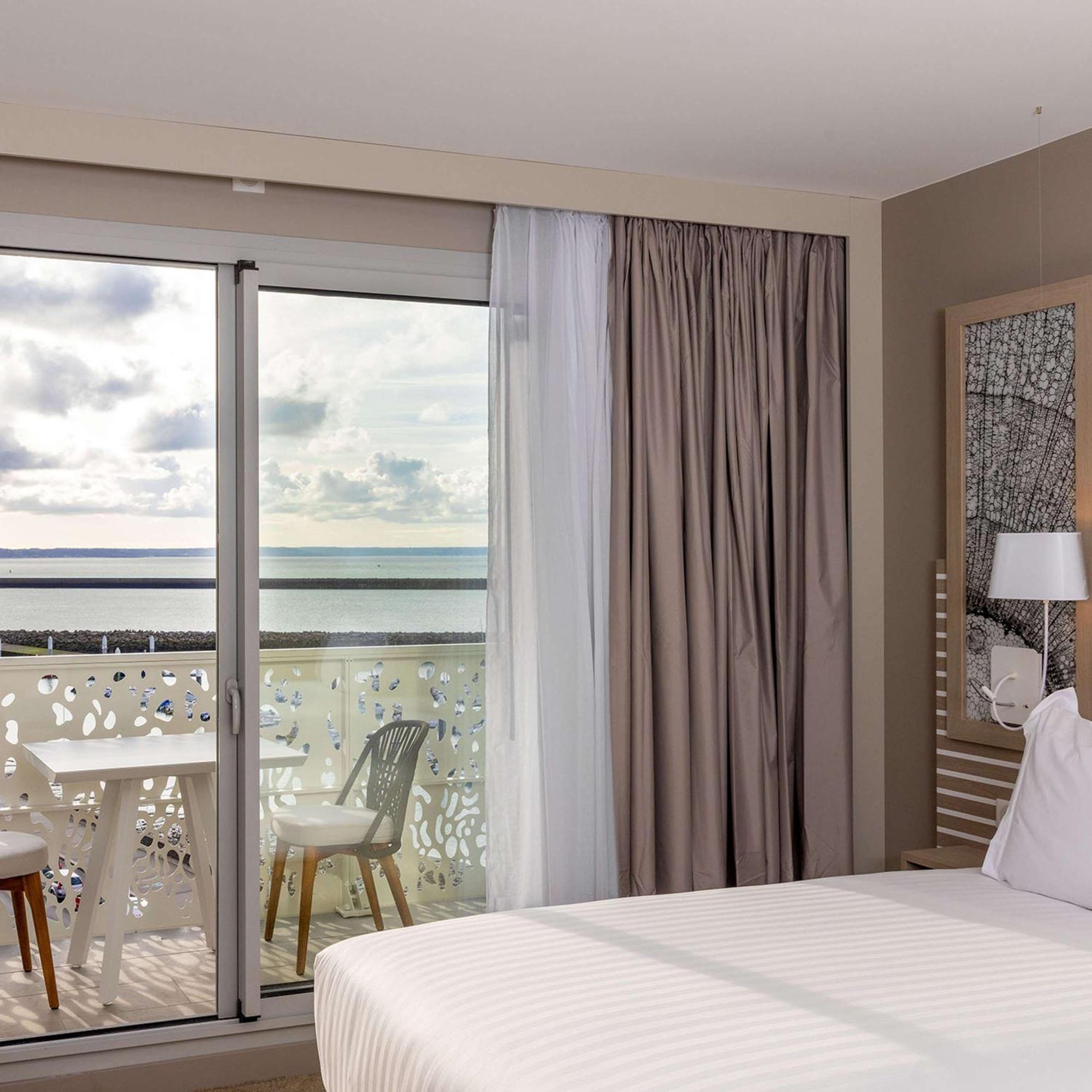 Hilton Garden Inn Le Havre Centre Экстерьер фото
